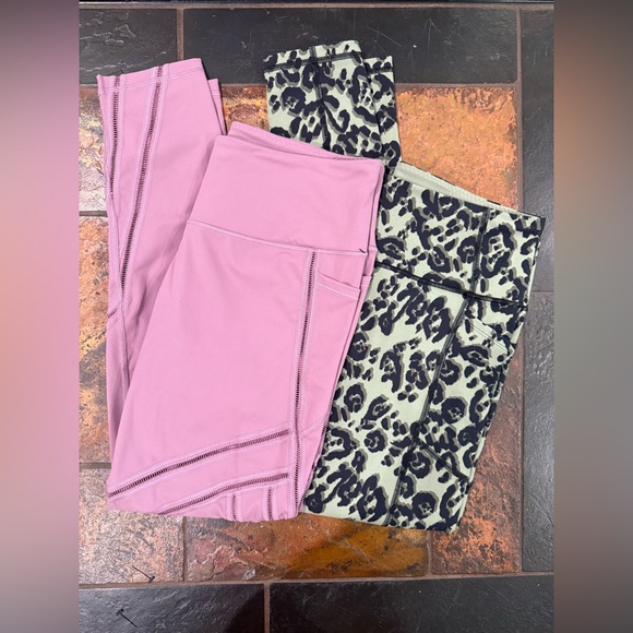Victoria Sport Knockout Leggings Bundle (2) NWOT - Picture 1 of 9